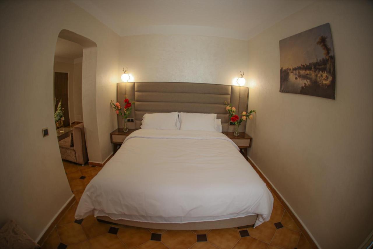 Hôtel Des Lilas Oujda Exterior foto